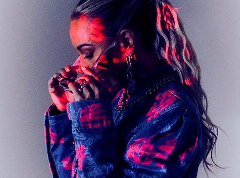 Sam Divine első ibizai rezidenciája a Cova Santában: érkezik a 555