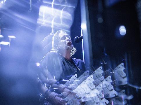 Thom Yorke új Radiohead-turnét lebegtetett be, közben már a következő szólólemezét mixeli