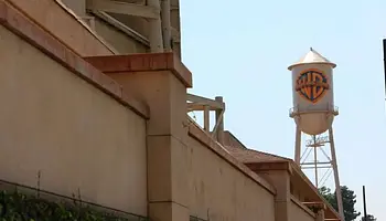 Netflix felé fordul a Warner Bros. Discovery: elutasítás előtt a Paramount ajánlata