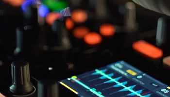 Állítólag 100 fős leépítés a Native Instrumentsnél, közben Dirk Ulrich visszavette a Brainworxöt és a Plugin Alliance-t