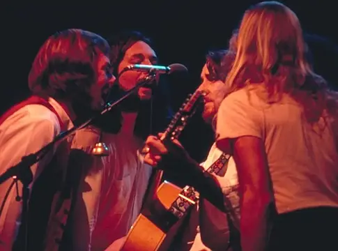 MusicBird bevásárol: Dougie Thomson (Supertramp) jogdíjrésze, Seeker Musicnál a Nu Shooz-katalógus