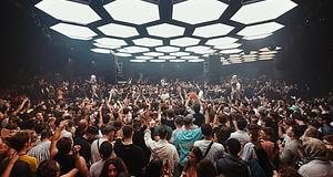 Négy estére robban fel Ibiza: itt a Pacha 2026-os szezonnyitó hétvégéje