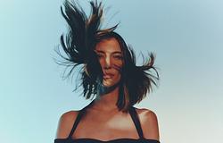 Amelie Lens első albuma nem akar választani klub és fesztivál között