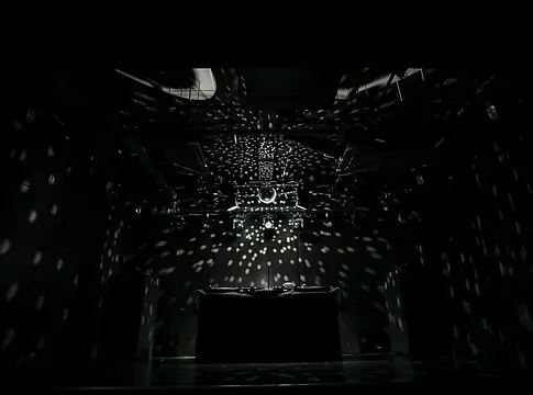 Bezár a tokiói Space klub június végén