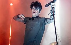 Gary Numan: az AI-zaj elmúlik, a közös emberi élmény visszatér