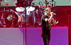 Elhunyt Brad Arnold, a 3 Doors Down énekese