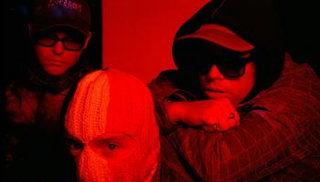 Forradalmi lendület detroiti basszussal – új dallal jelentkezett a Kneecap