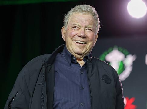 William Shatner elszólta magát: metálbandájával jöhet a Coachellára 2027-ben