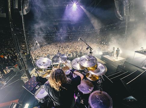 Telt házzal búcsúzott a Deftones az O2 Arénában