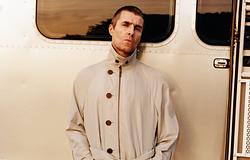 Liam Gallagher a Brighter Sound nagykövete lett – sorsoláson tér vissza a villámgyorsan elfogyott Adidas Spezial LG Achille SPZL