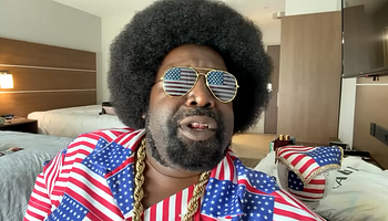 Afroman rosszindulatú eljárás miatt perli a nála 2022-ben razziázó seriffhelyettest