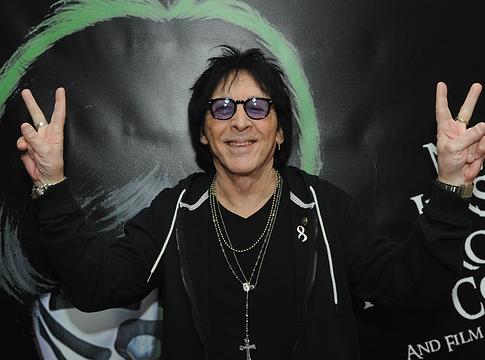 Peter Criss: hit, gyógyulás és zene – egy személyes történet a KISS dobosától