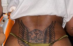 Újra hódít a tramp stamp – a nők ma már az önkifejezés és szabadság jelképeként viselik