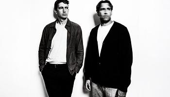 Flight Facilities megosztotta 2025 legkedvesebb táncparkett-himnuszait