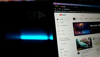 Udio elismeri: YouTube-ról szerzett tréninghangot YT-DLP-vel – élesedik a Sony Music-per