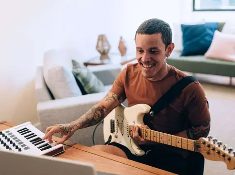 Hat hétről 30 percre gyorsultak a Spitfire Audio jogdíjkifizetései