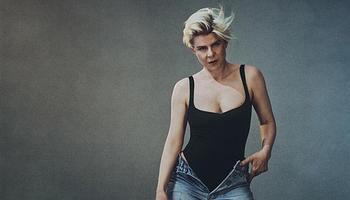 Robyn újragondolta a „Blow My Mind”-ot – érkezik a Sexistential album
