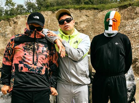 A Kneecap humanitárius segélykonvojhoz csatlakozik Kuba támogatására