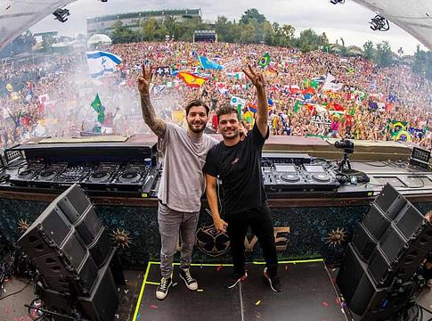 Martin Garrix × Alesso: július 25-én jön az „Inside Our Hearts”