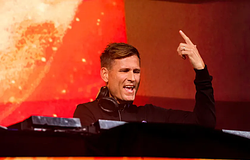 Kaskade varázslatos sunset show-val tért vissza New Yorkba az Undux turné részeként