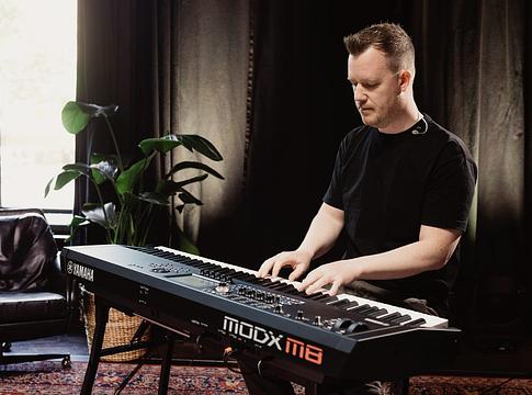 Yamaha MODX M: a hordozható professzionalizmus új korszaka