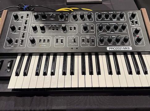 PRO2021 mkII: a legjobb Pro-One klón a Knobcon 2025-ről