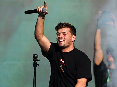 Martin Garrix New Yorkban bemutatta a Madonna‑val közös Bizarre-t