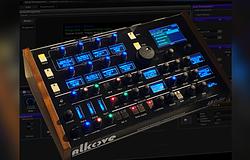 Pylobolus Alkove: 12 sávos, binaurális, multitimbrális hibrid szinti rengeteg kijelzővel