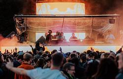 Illegálból ikon: újra indul a PollerWiesen fesztiválszezon Dortmundban