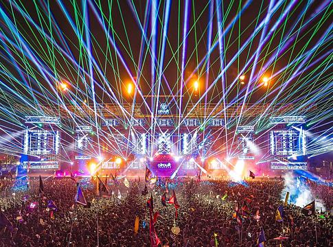 EDC Orlando 2025 – a keleti part legnagyobb elektronikus zenei fesztiválja visszatér