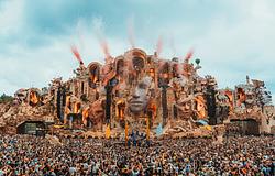 Már 44 Tomorrowland 2026 DJ-szett hallgatható Spatial Audióban