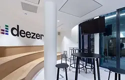 A Deezer Franciaországban tarol, Latin-Amerikába terjeszkedik – miközben új AI-funkciókkal újít