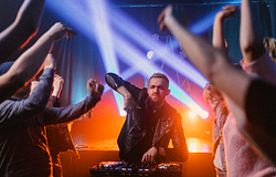 A DJ-kultúra új valósága: amikor az algoritmus fontosabb lesz, mint a mix