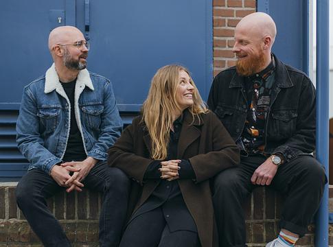 Tinlicker: február végén érkezik a Dreams of the Machine