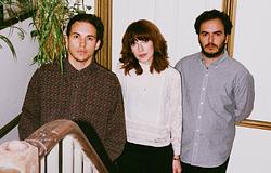 A Daughter egy elveszett dal újjászületésével ünnepli a Not To Disappear tíz évét