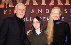 Kutyaszobával jön a James Cameron-féle Billie Eilish koncertfilm előzetese