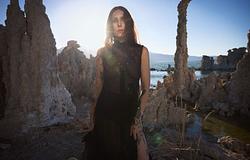 Chelsea Wolfe személyes mélypontokból építkezik új albumán