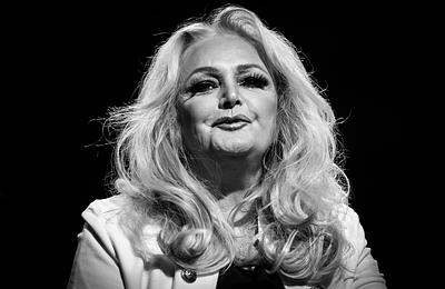 Elhunyt Bonnie Tyler, 75 éves volt