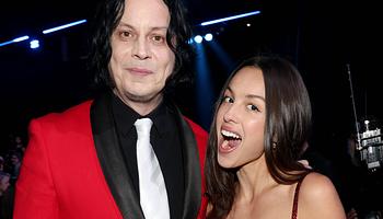 Olivia Rodrigo 25 600 dollárt fizetett Meg White legendás ruhájáért