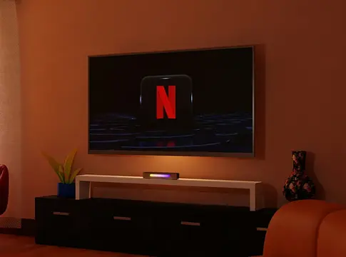 Warner Music és Netflix együttműködés: legendás zenék új életre kelhetnek a filmvásznon