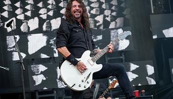 Foo Fighters – jön a 2026-os 'Take Cover' stadionturné Európában