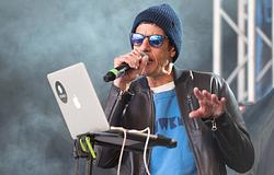 Mike D szólóban tér vissza: itt a Switch Up