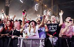 Uberrel mentek át a Leeds Festivalról a Creamfieldsre