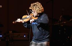 1.5 millió dollárra perli a Google-t Ashley MacIsaac az AI Overview hamis állításAI miatt