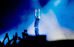 Moby visszatér Brighton Beach-re: nagyszabású koncert az On The Beach Festivalon