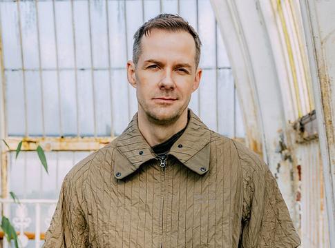 Adam Beyer új évindító kiadvánnyal tér vissza: megjelent a ‘Close Your Eyes’