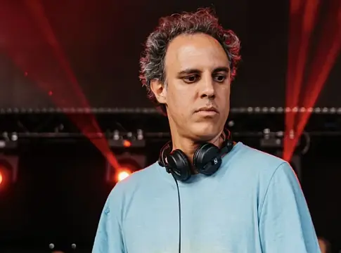 Four Tet titokzatos álnéven adott ki új albumot