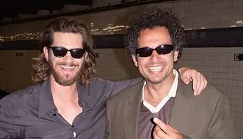 Andrew Garfield szerint lemezek nélkül nincs „igazi” DJ-zés