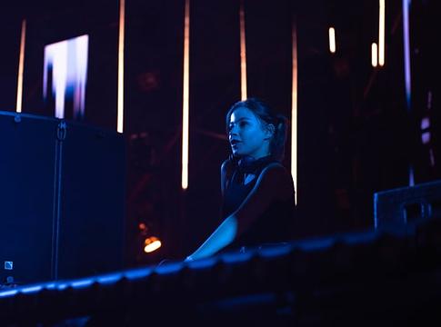 Anfisa Letyago új EP-je mitológiai techno-utazásra hív – itt a 'Bubbledance'