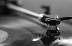 Vinyl forradalom a SoundCloudtól: új korszak a független zenészeknek